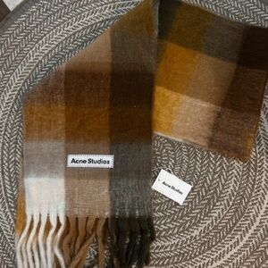 Acne studios scarf